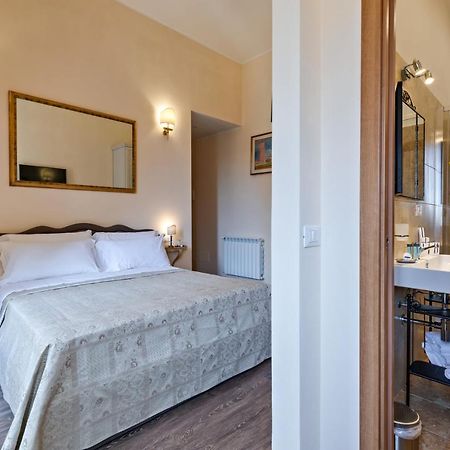 Vatican Domus Luxury Rooms ローマ エクステリア 写真