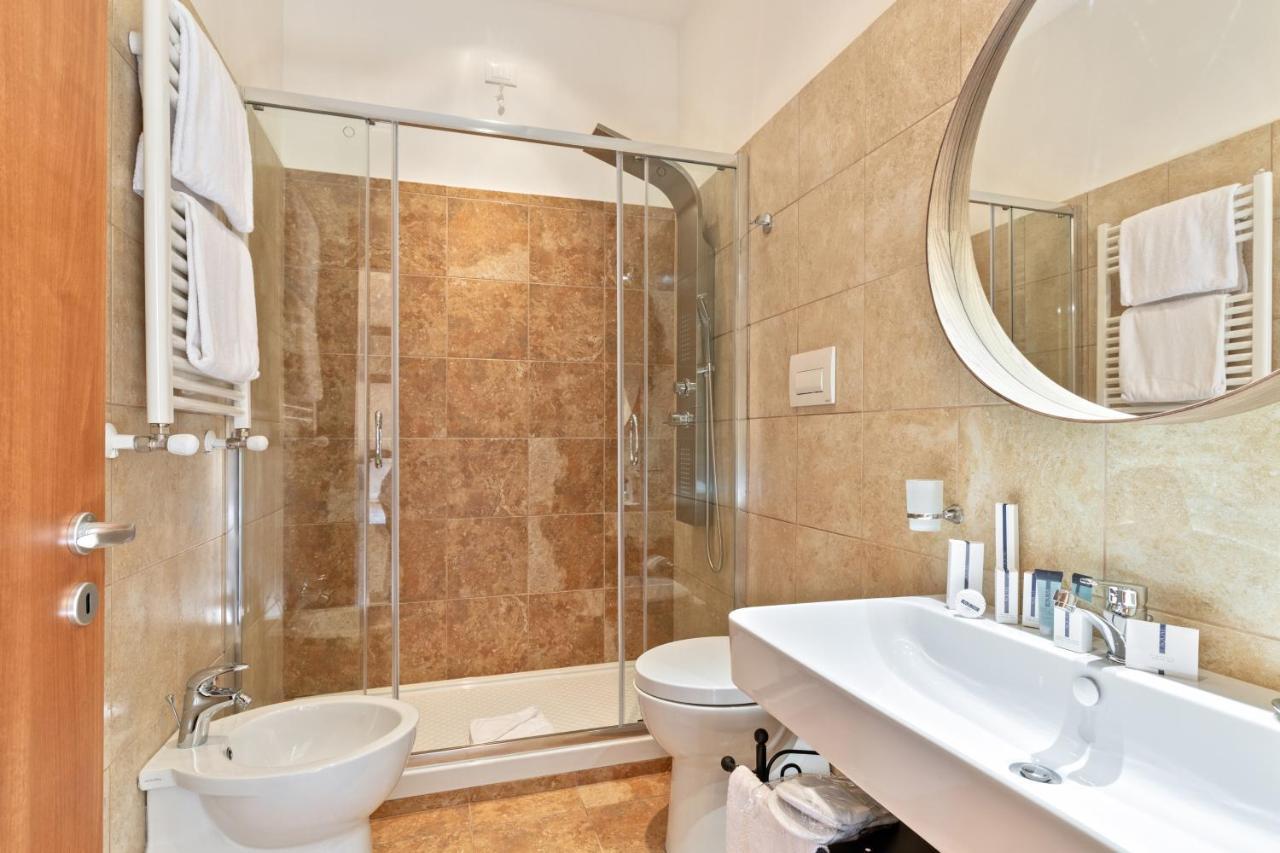 Vatican Domus Luxury Rooms ローマ エクステリア 写真