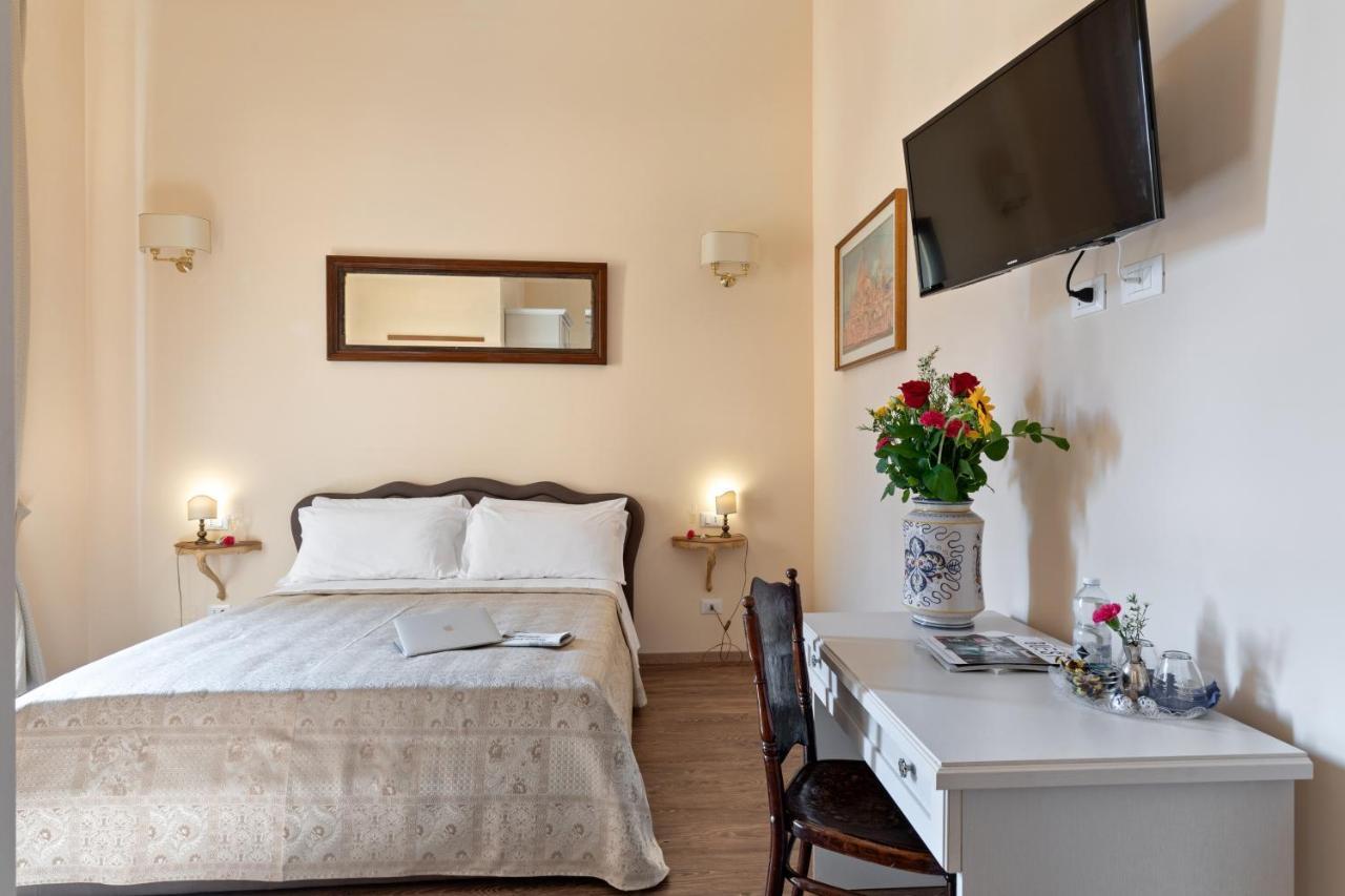 Vatican Domus Luxury Rooms ローマ エクステリア 写真